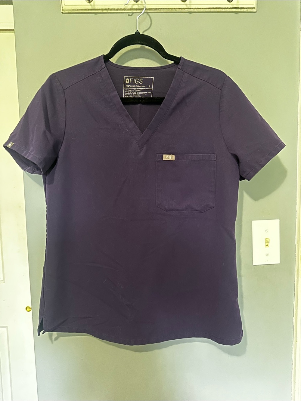Figs Deep Purple Scrub Set